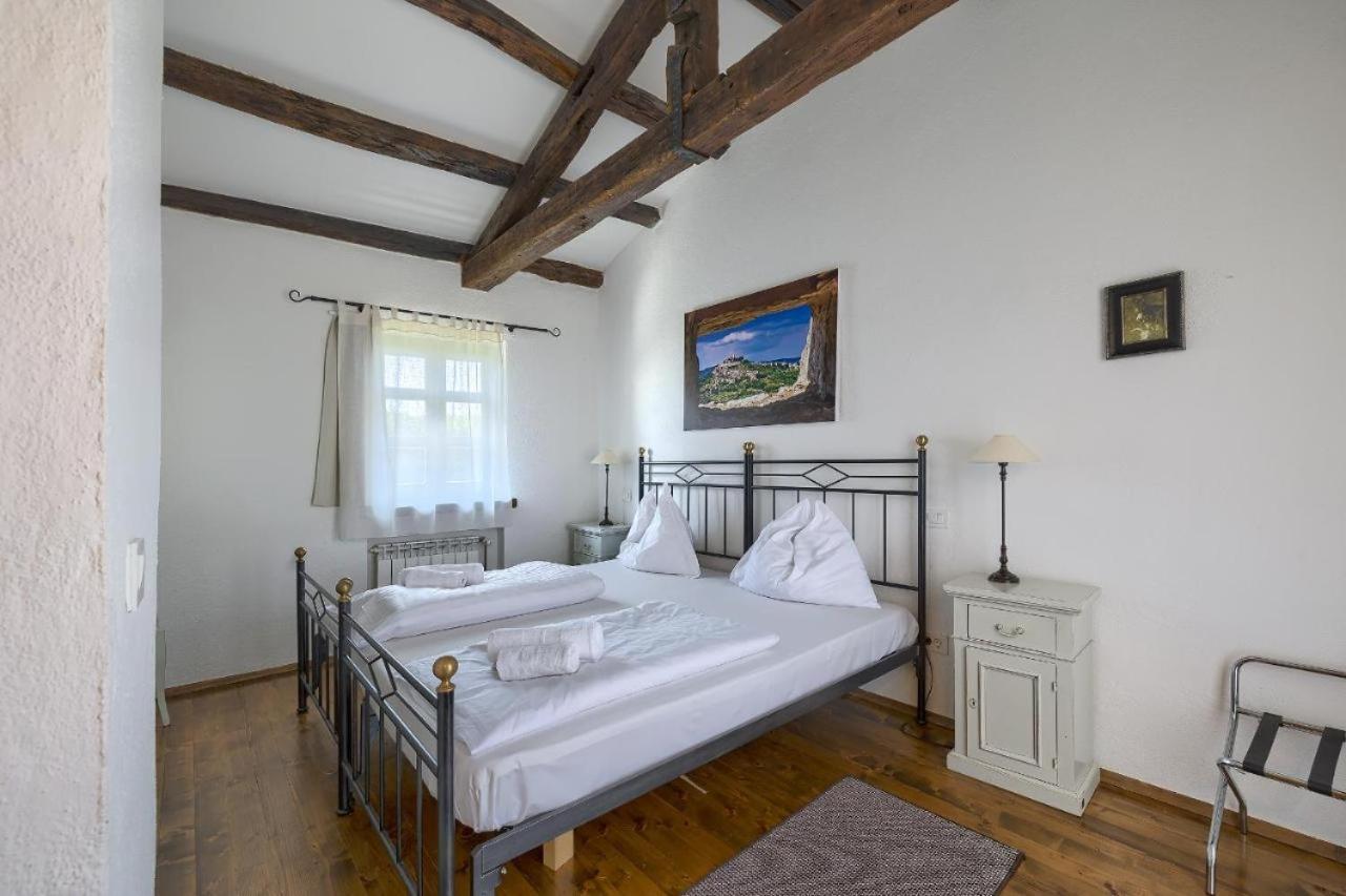 Villa Leopoldo By Istrian Country Houses Barat  Buitenkant foto