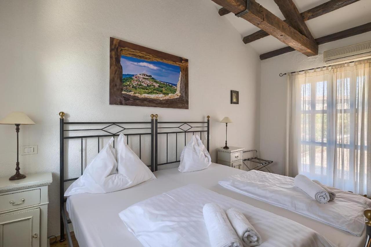 Villa Leopoldo By Istrian Country Houses Barat  Buitenkant foto