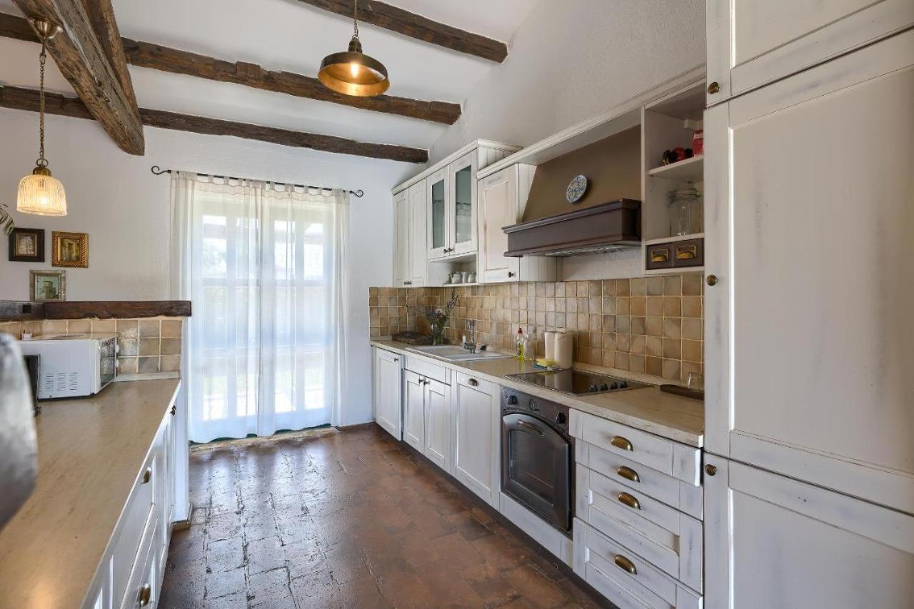 Villa Leopoldo By Istrian Country Houses Barat  Buitenkant foto