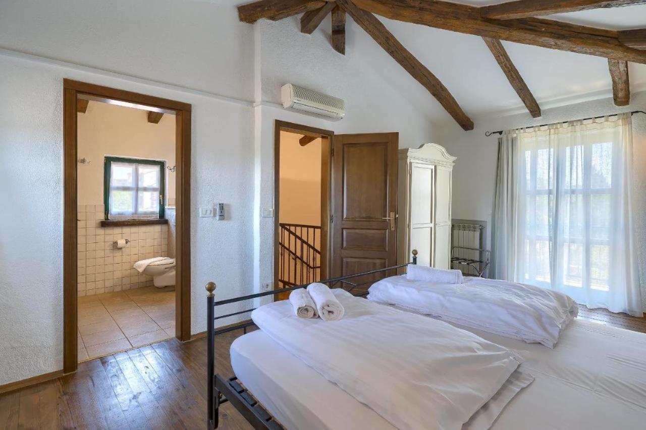 Villa Leopoldo By Istrian Country Houses Barat  Buitenkant foto