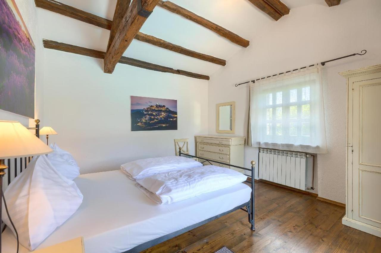Villa Leopoldo By Istrian Country Houses Barat  Buitenkant foto